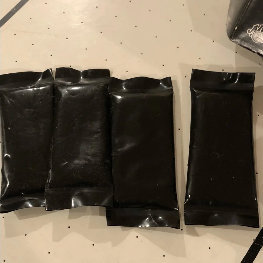 Ankle and Wrist Weights: 5 -Pound Pair—-previously used - Picture 5 of 6